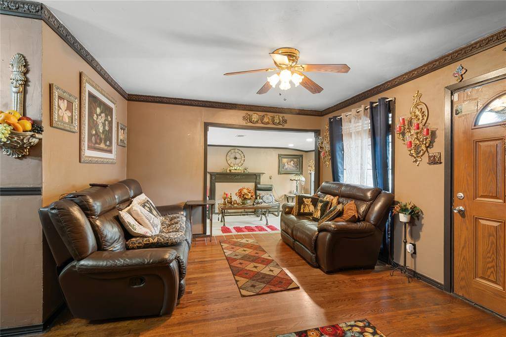 Dallas, TX 75206,6038 Goodwin Avenue