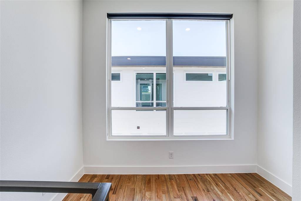 Dallas, TX 75206,5714 Lindell Avenue #105