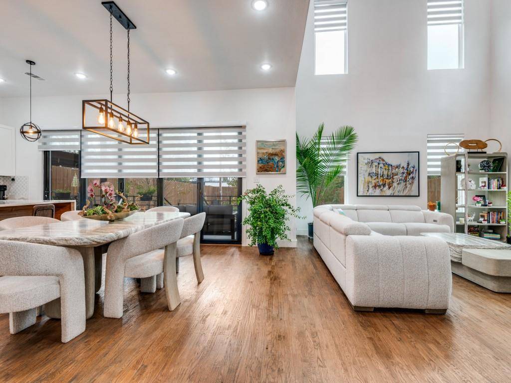 Dallas, TX 75223,713 Wayne Street