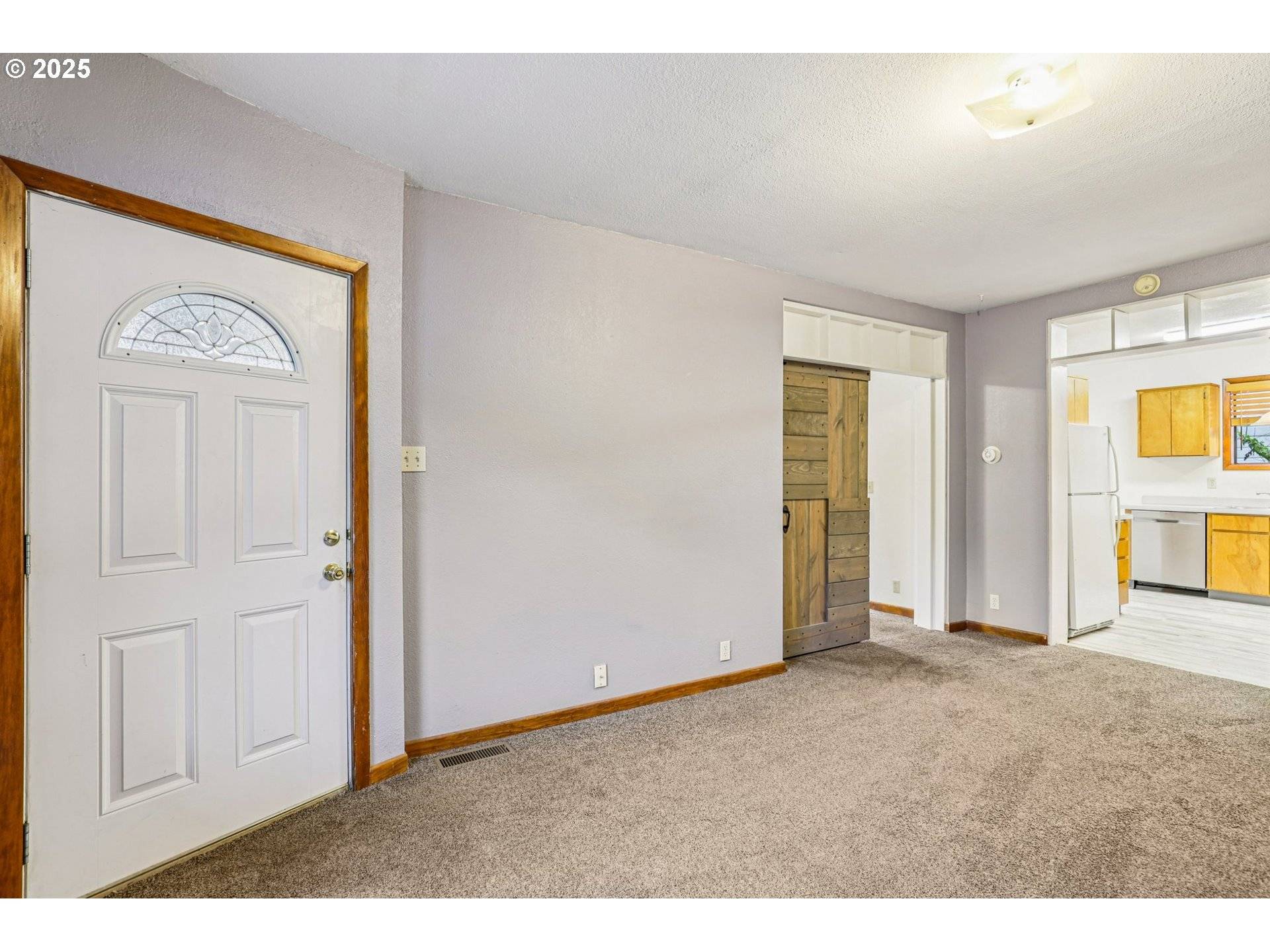 Portland, OR 97214,1504 SE ANKENY ST