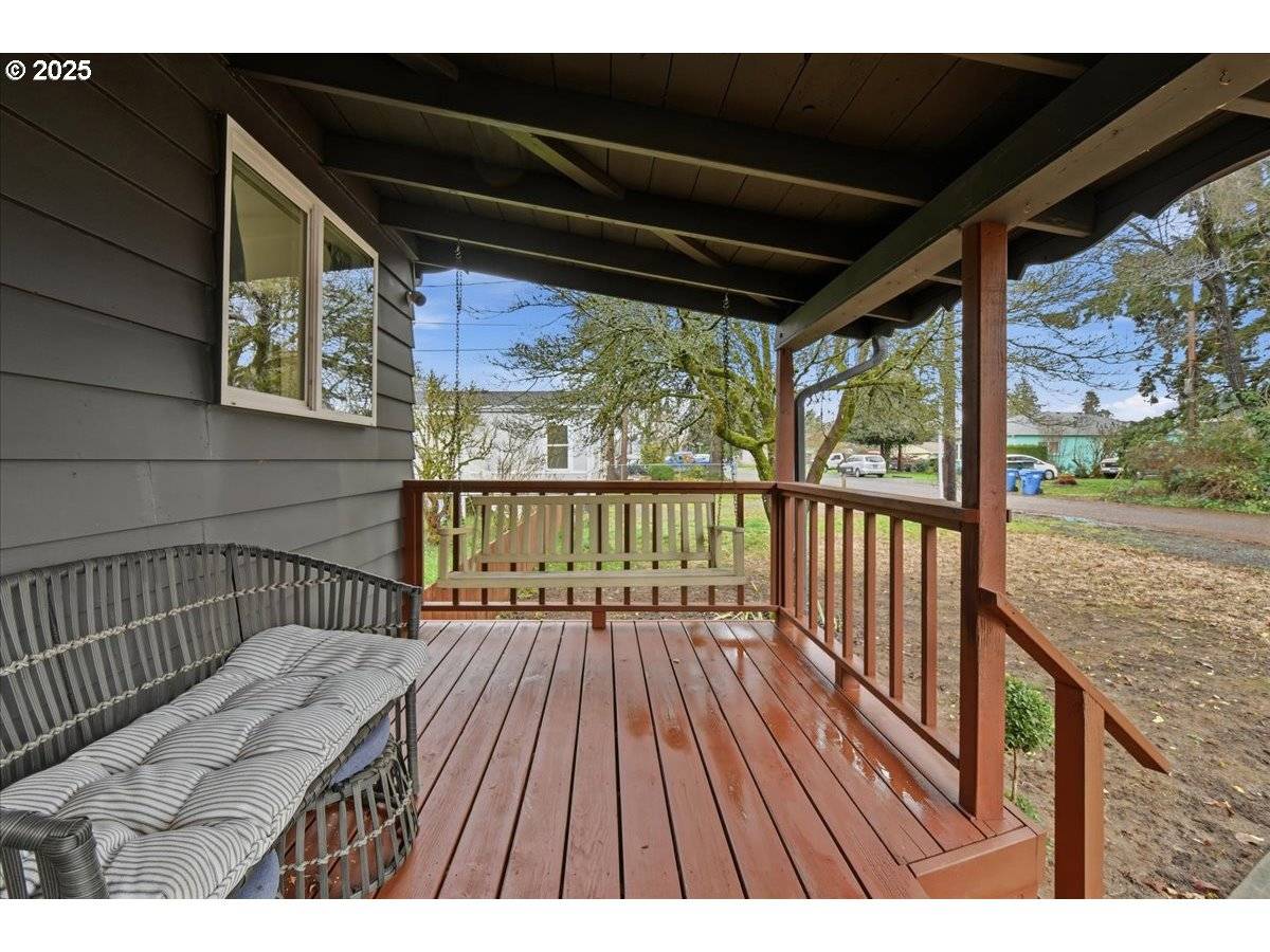 Centralia, WA 98531,1317 W MAIN ST