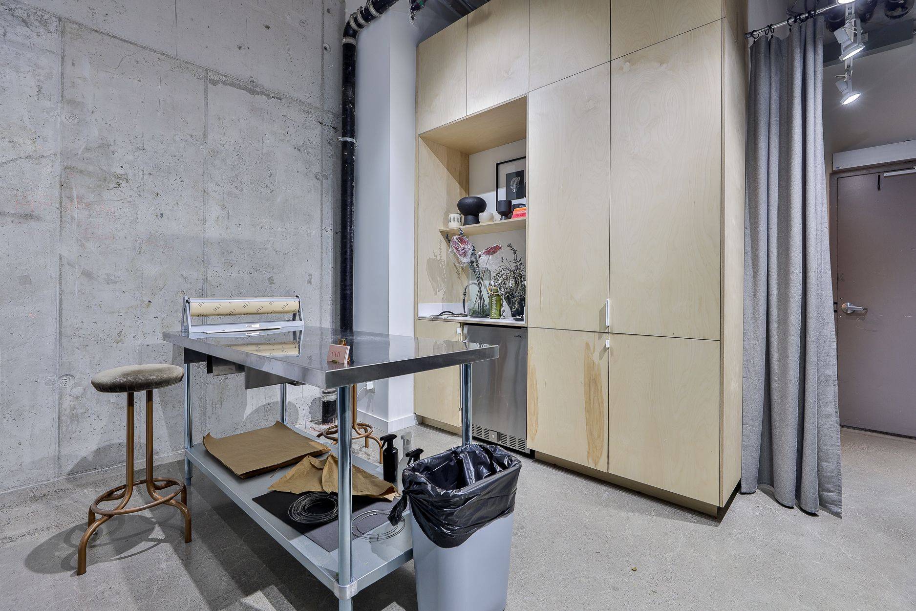 Toronto C01, ON M6J 0B1,68 Abell ST #5