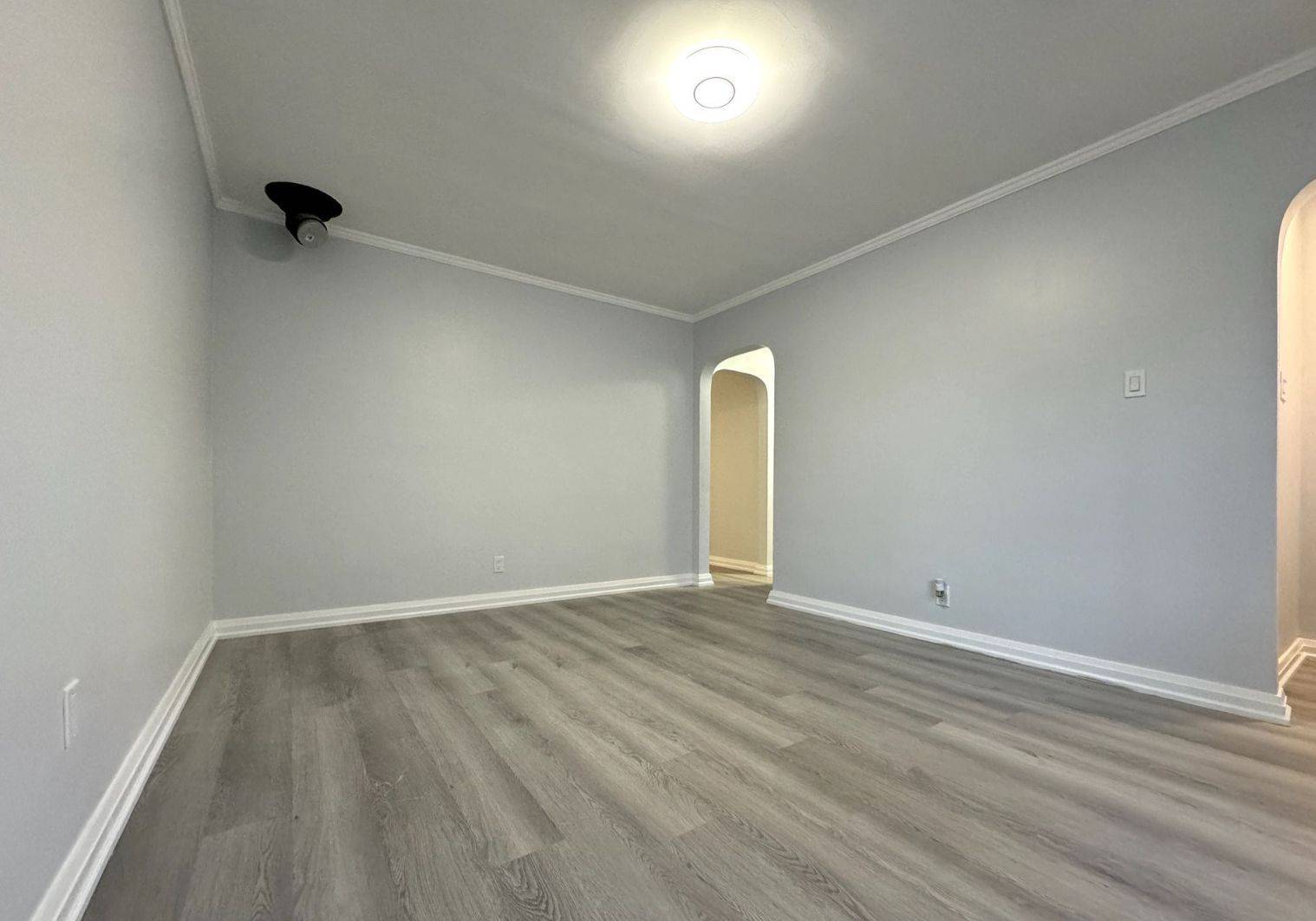 Toronto C07, ON M2N 2S6,6 Madeline RD