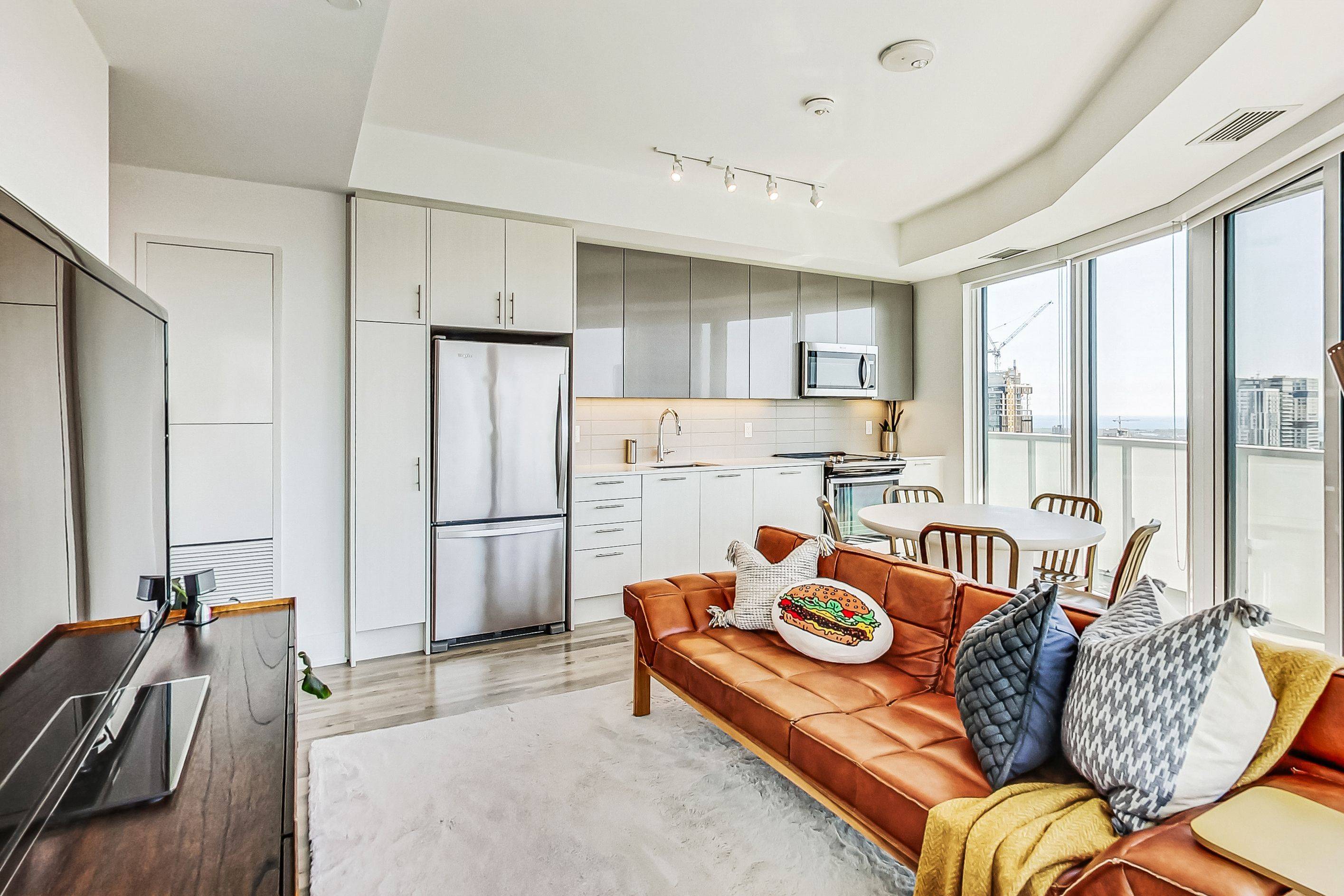 Toronto C08, ON M4Y 0C9,403 Church ST #4002