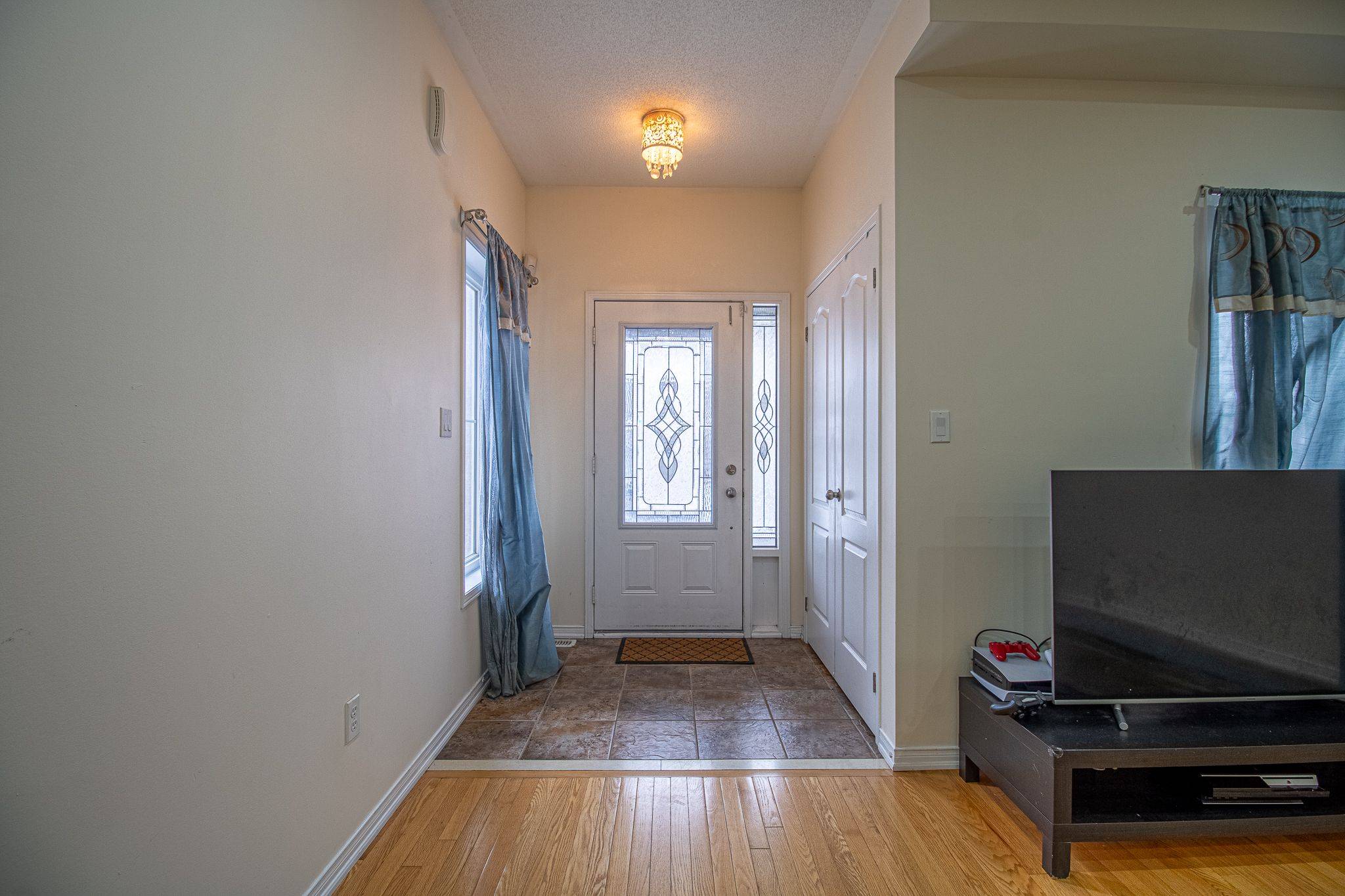 Ajax, ON L1Z 0N3,98 Gillett DR