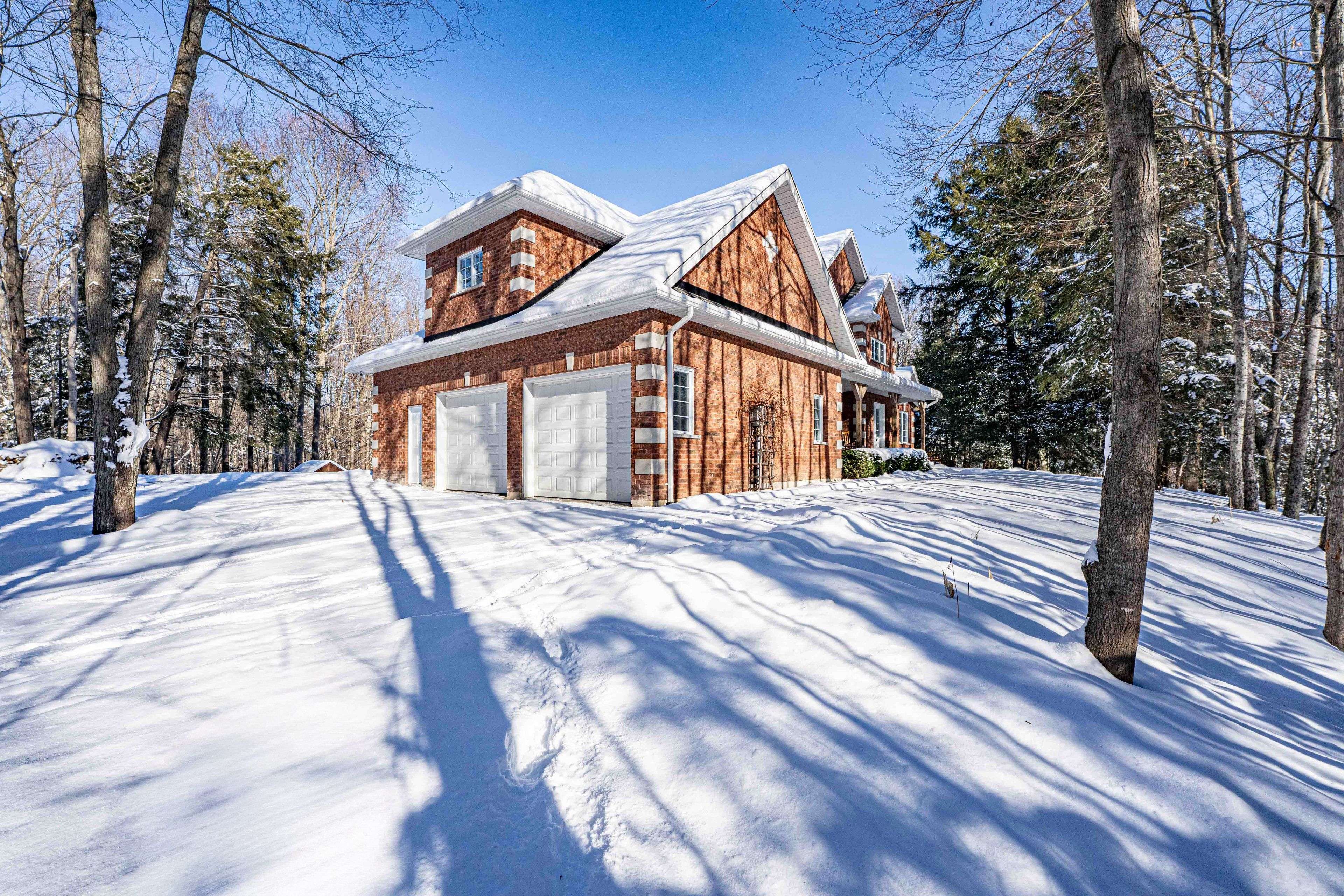 Essa, ON L3W 0V1,19 Gillespie TRL S