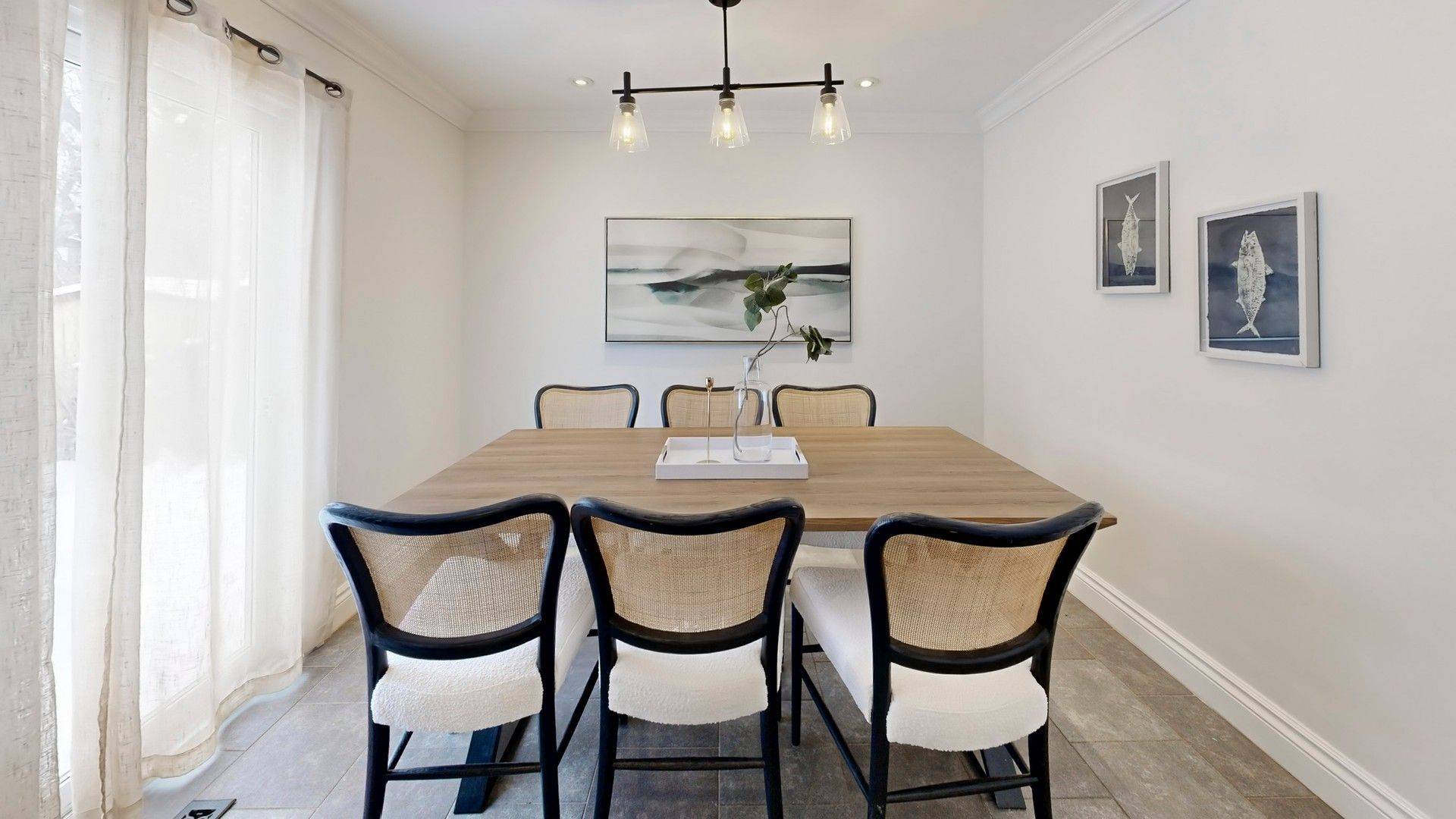 Aurora, ON L4G 3P5,20 Springburn CRES