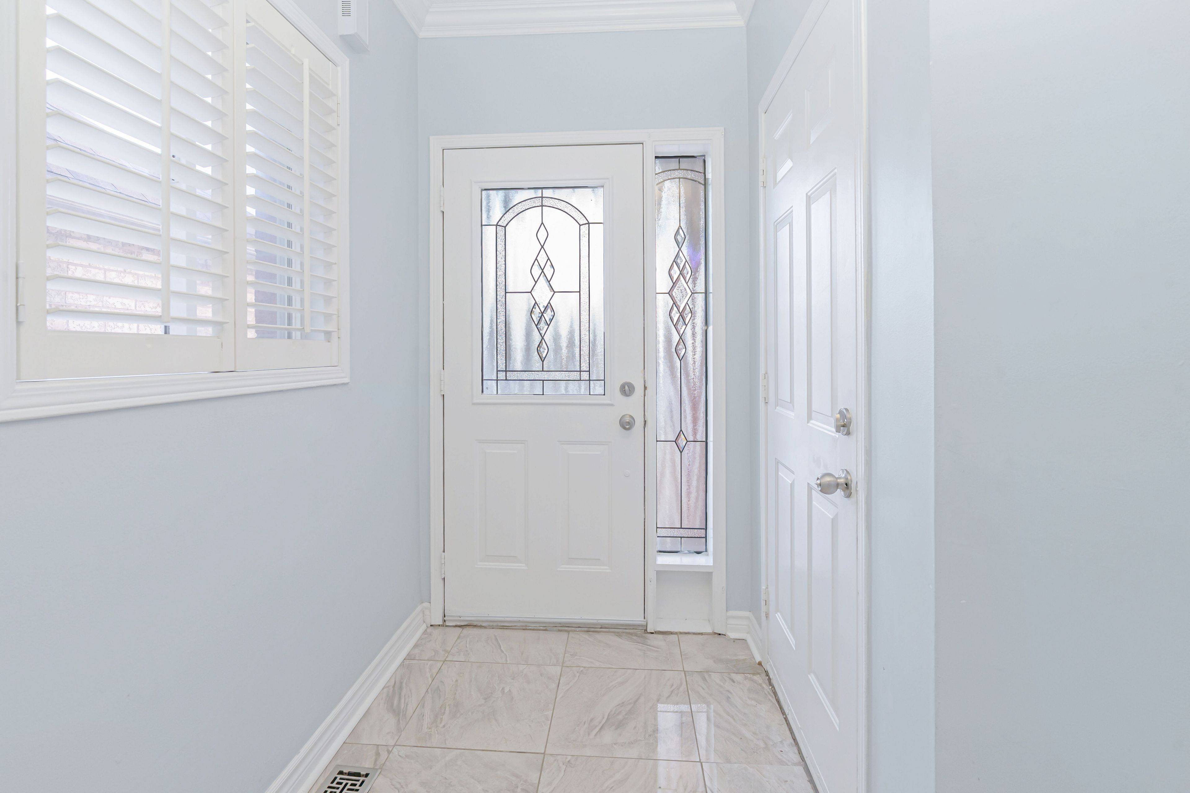 Brampton, ON L6X 4W2,40 Olympia CRES