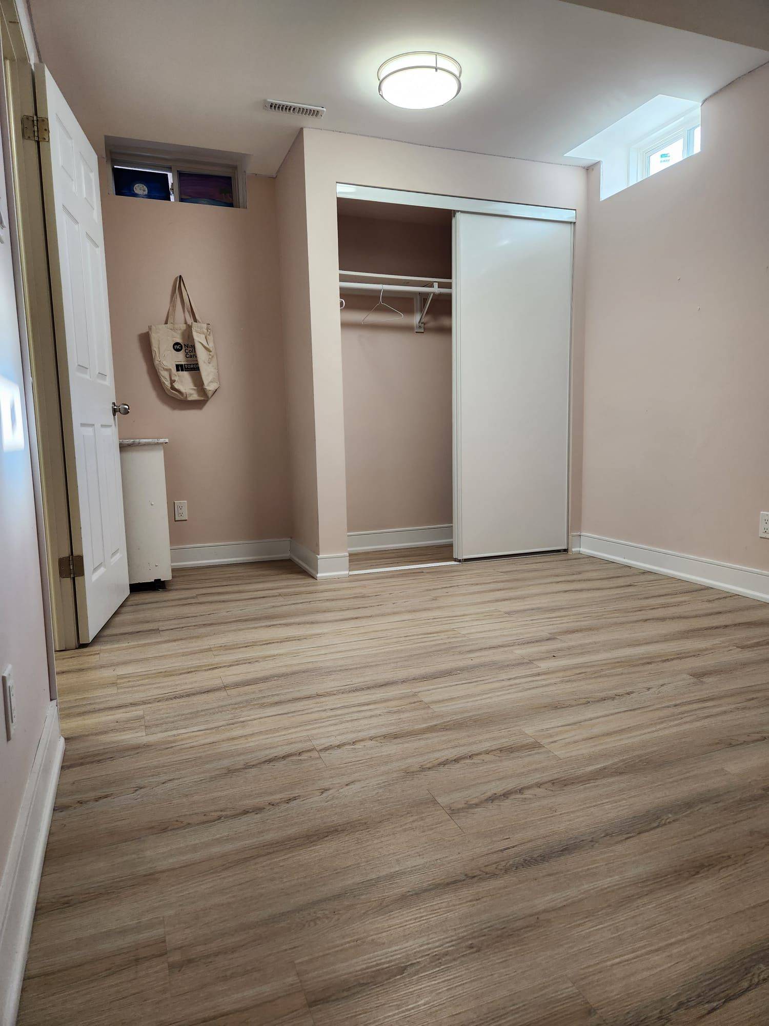 Brampton, ON L6X 0P9,18 Kilrea WAY #Basement