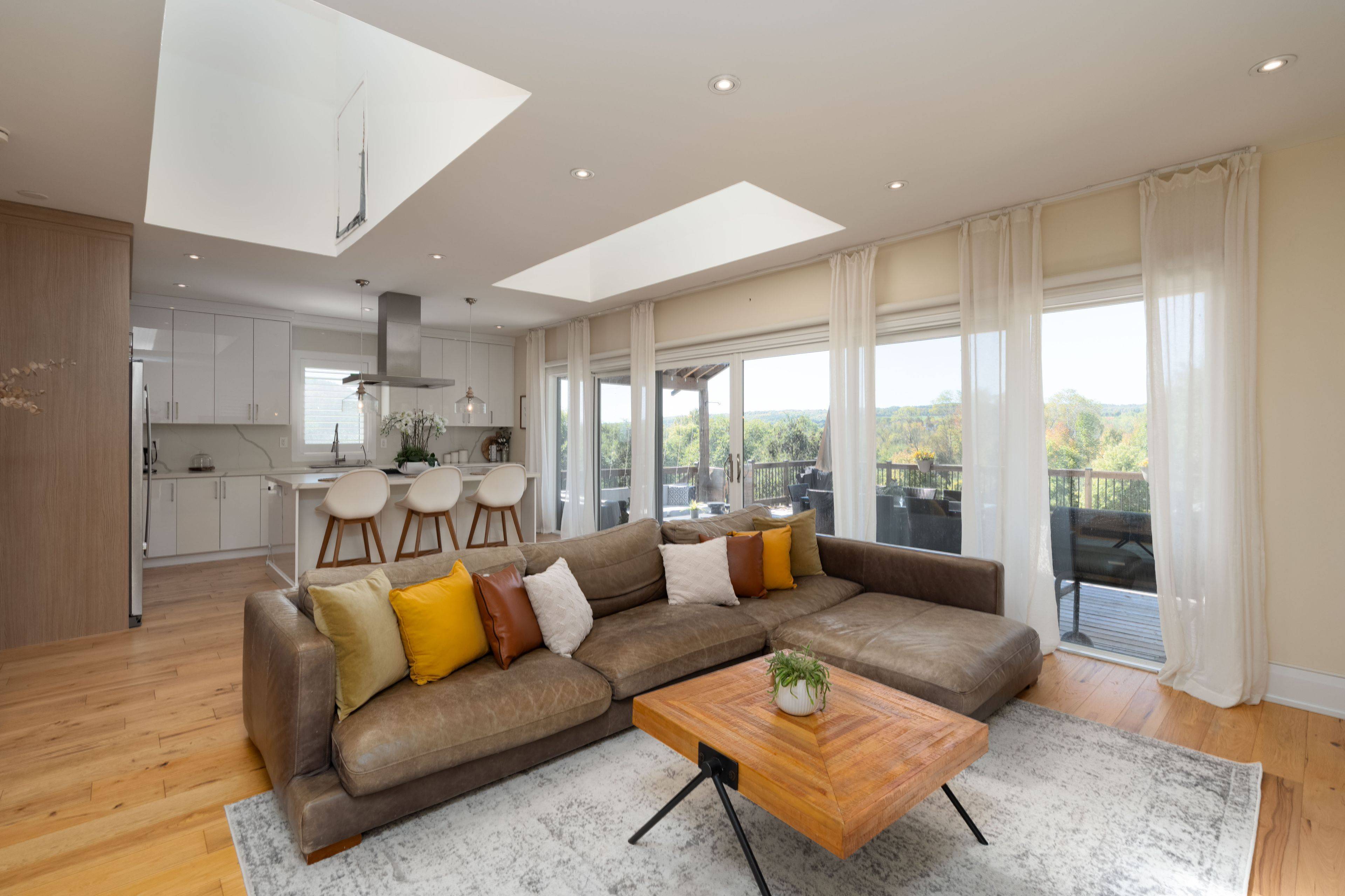 Caledon, ON L7C 2C4,15724 Hurontario ST #Farmhouse Suite