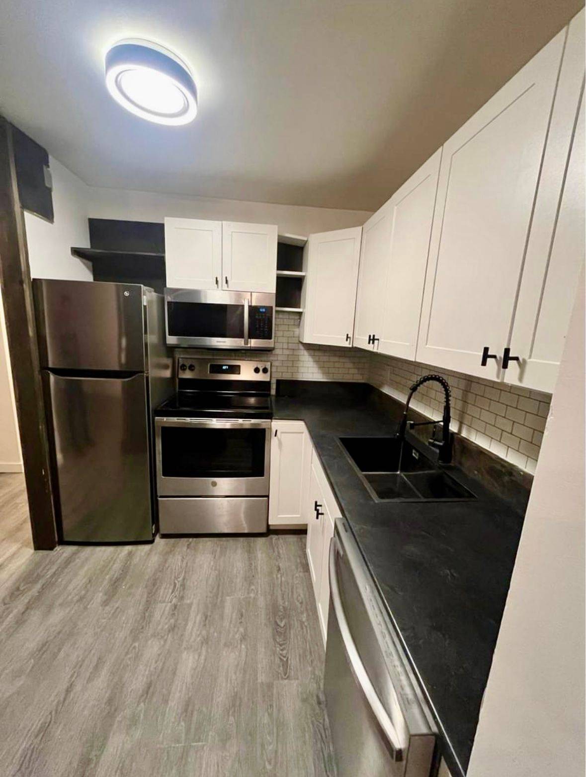 St. Thomas, ON N5P 3E8,26 Inkerman ST #24