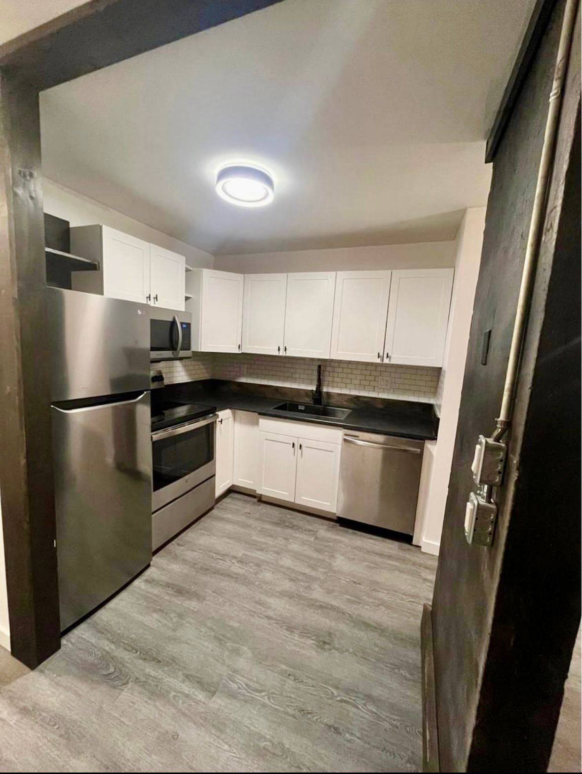 St. Thomas, ON N5P 3E8,26 Inkerman ST #24