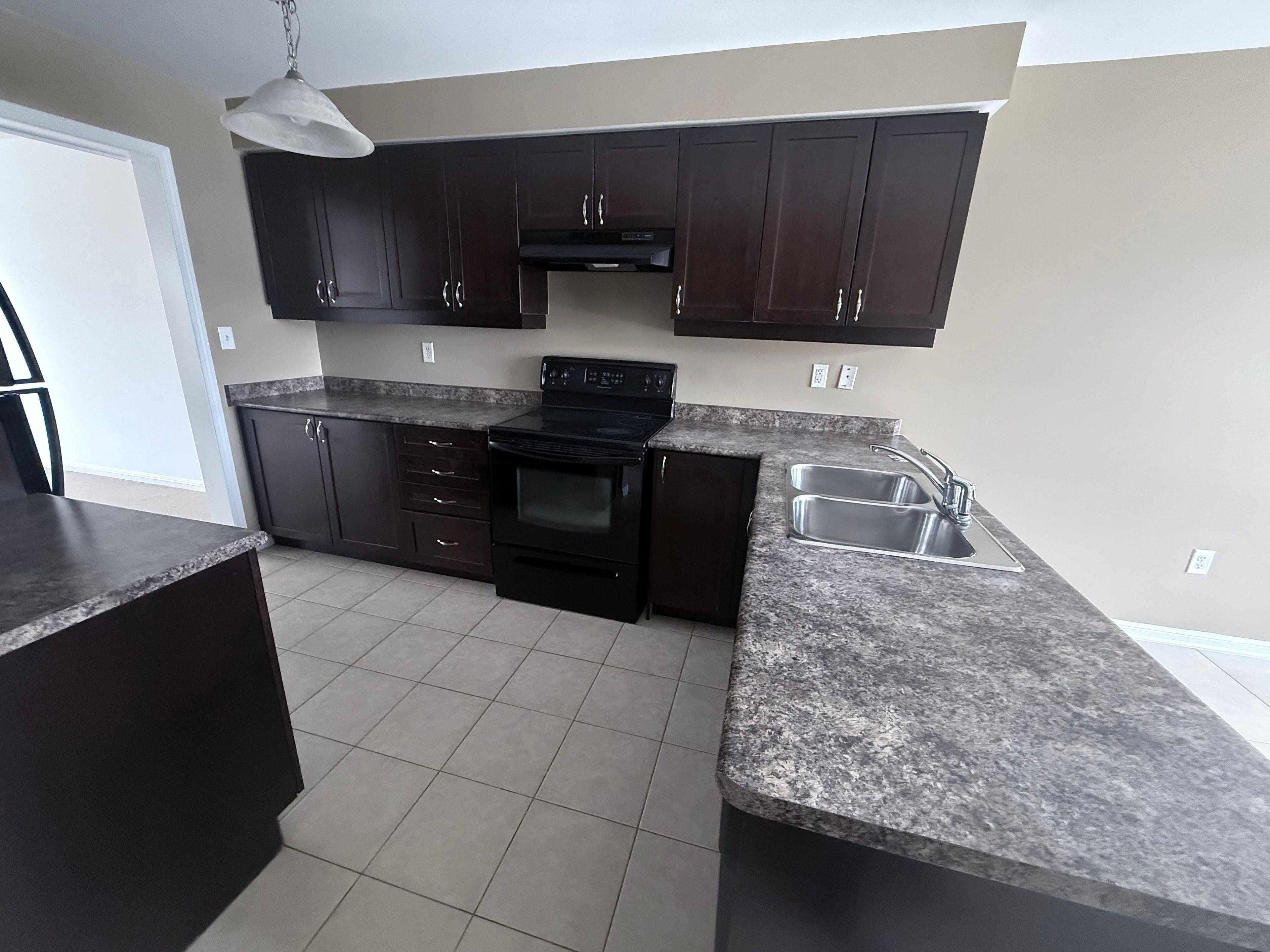 Hamilton, ON L9K 0C6,50 Emick DR