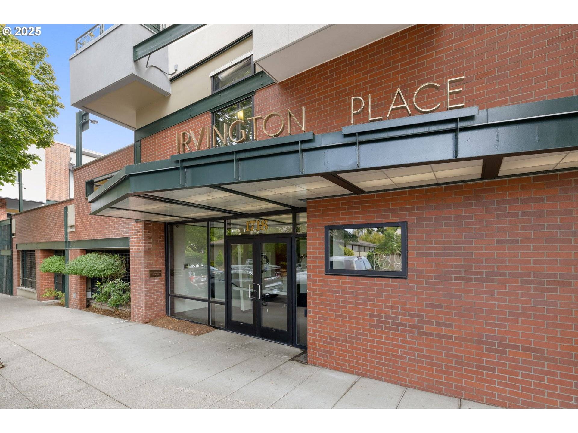 Portland, OR 97212,1718 NE 11TH AVE #313