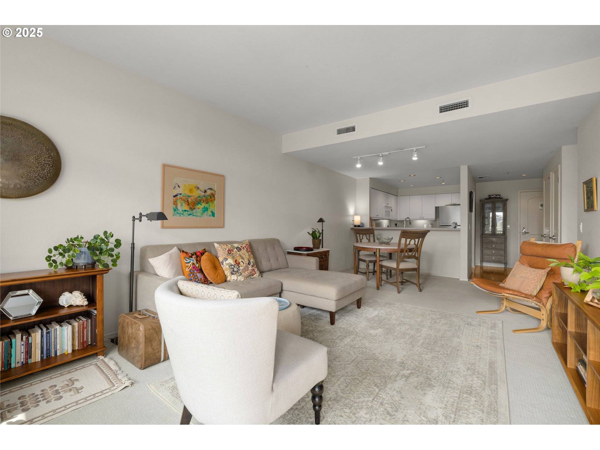 Portland, OR 97212,1718 NE 11TH AVE #313