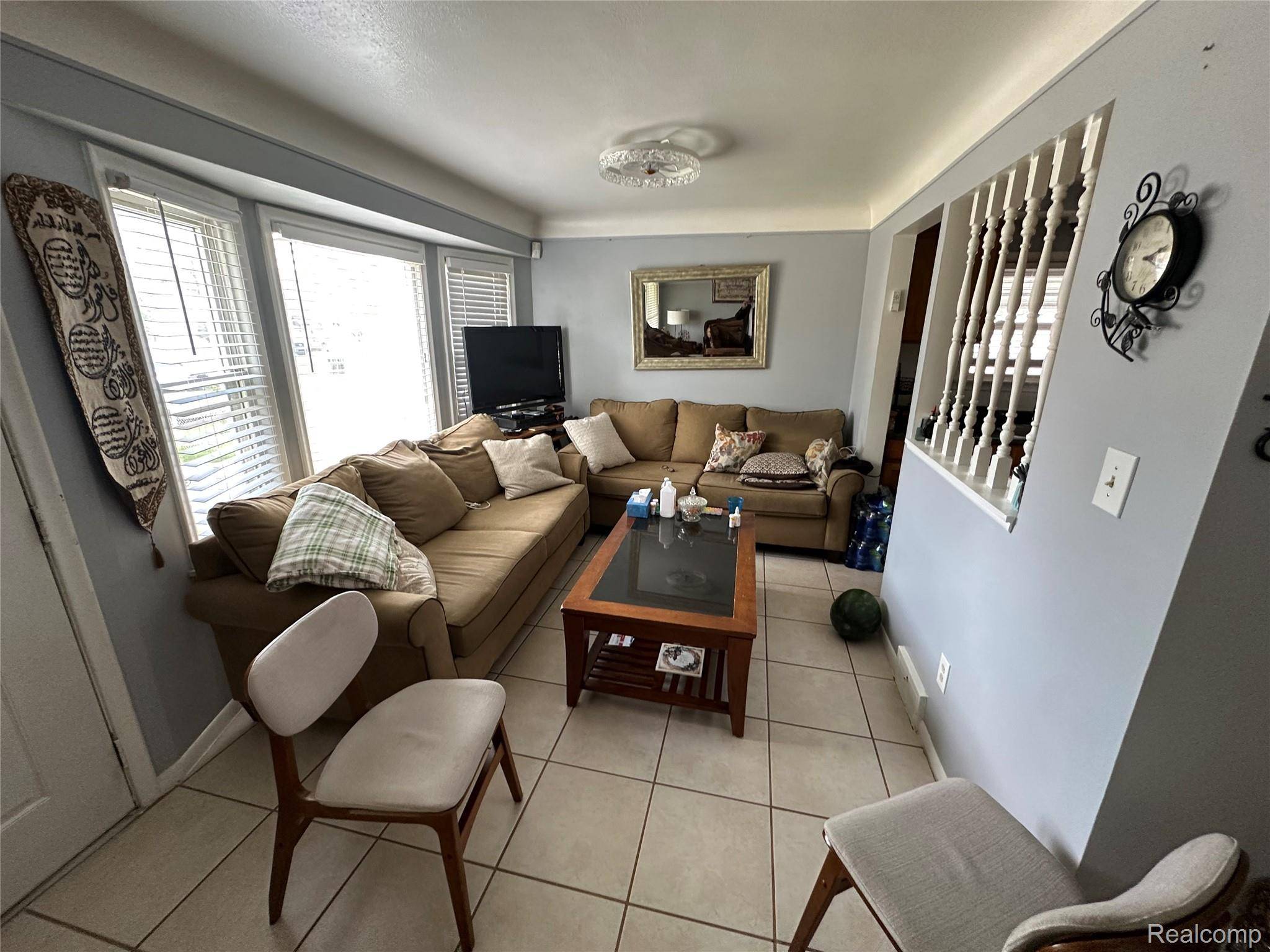 Detroit, MI 48228,6222 Faust AVE