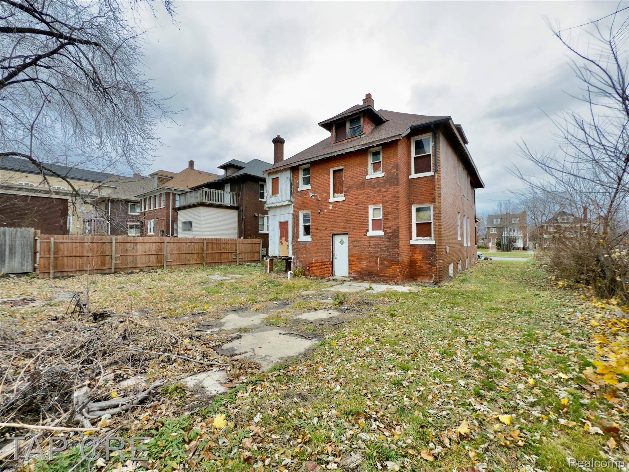 Detroit, MI 48207,1017 E Grand BLVD