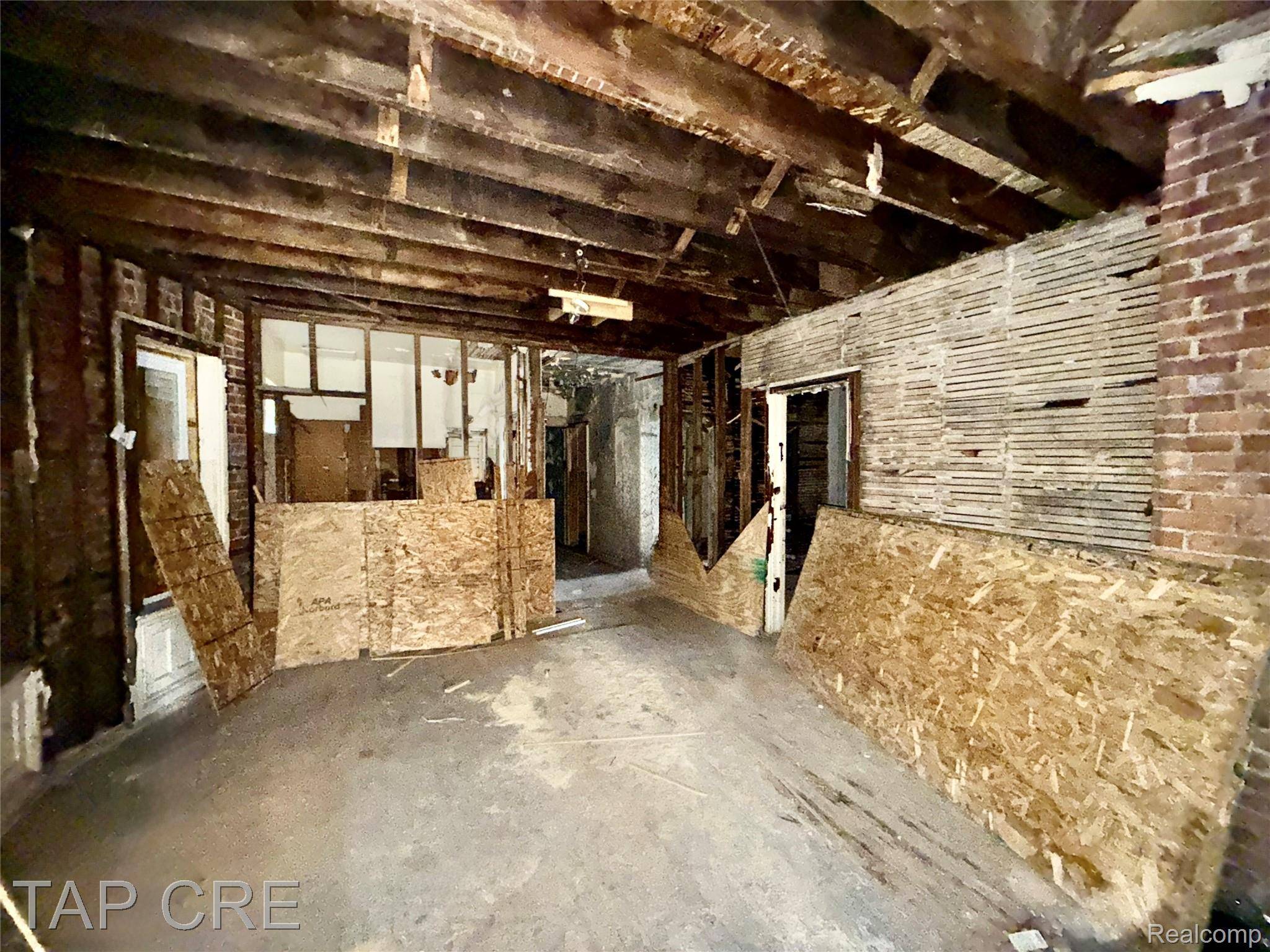 Detroit, MI 48207,1104 E Grand BLVD