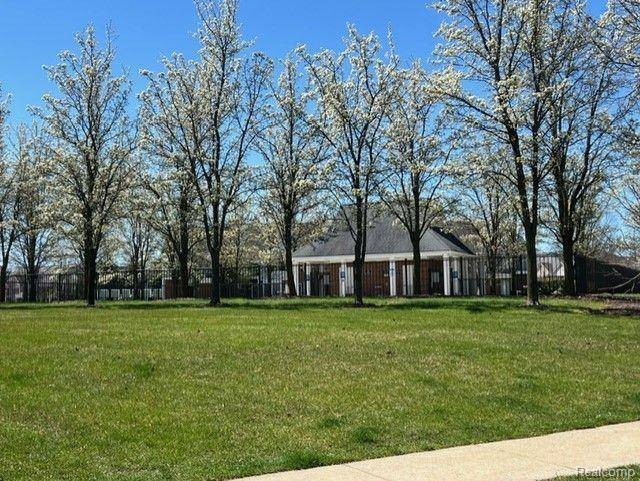 Howell, MI 48843,1148 Rial Lake DR