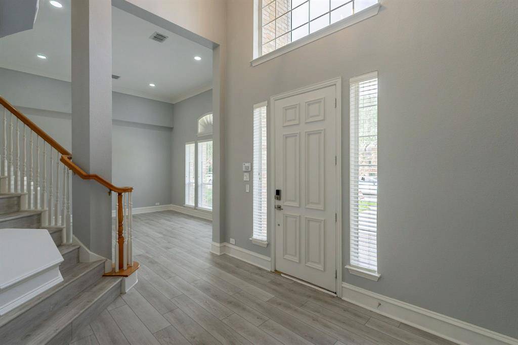 Plano, TX 75025,7728 Saragosa Creek Drive