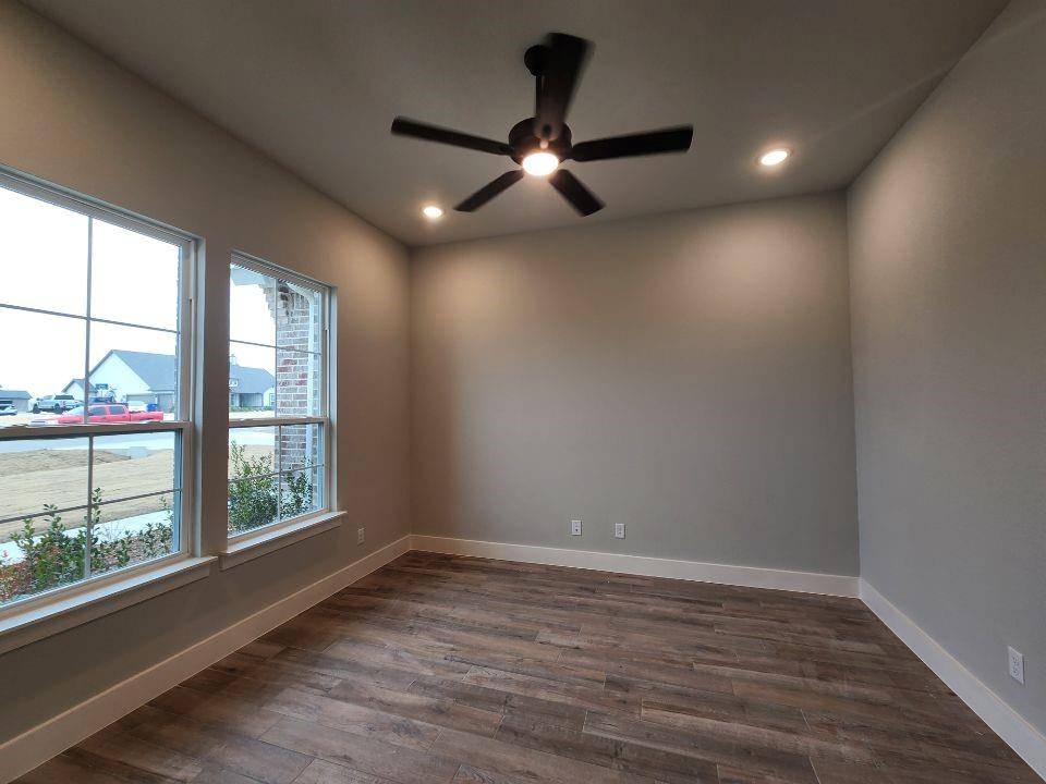 Krum, TX 76249,2512 Pyrite Street