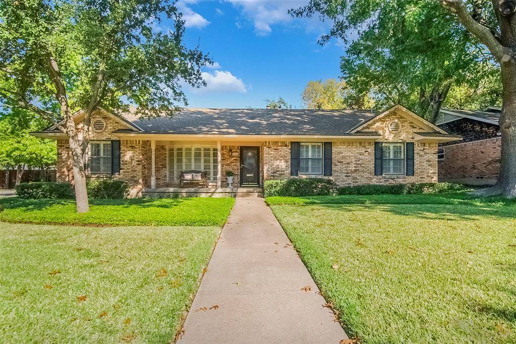 Dallas, TX 75238,9605 Covemeadow Drive