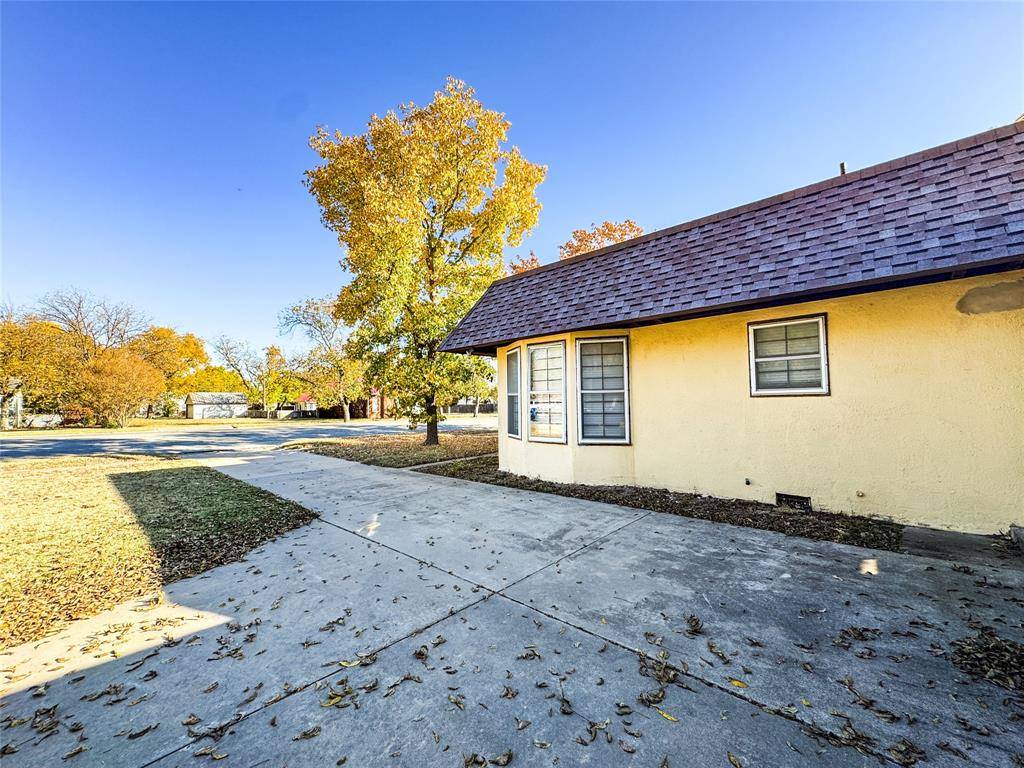 Cisco, TX 76437,1403 Liggett Street