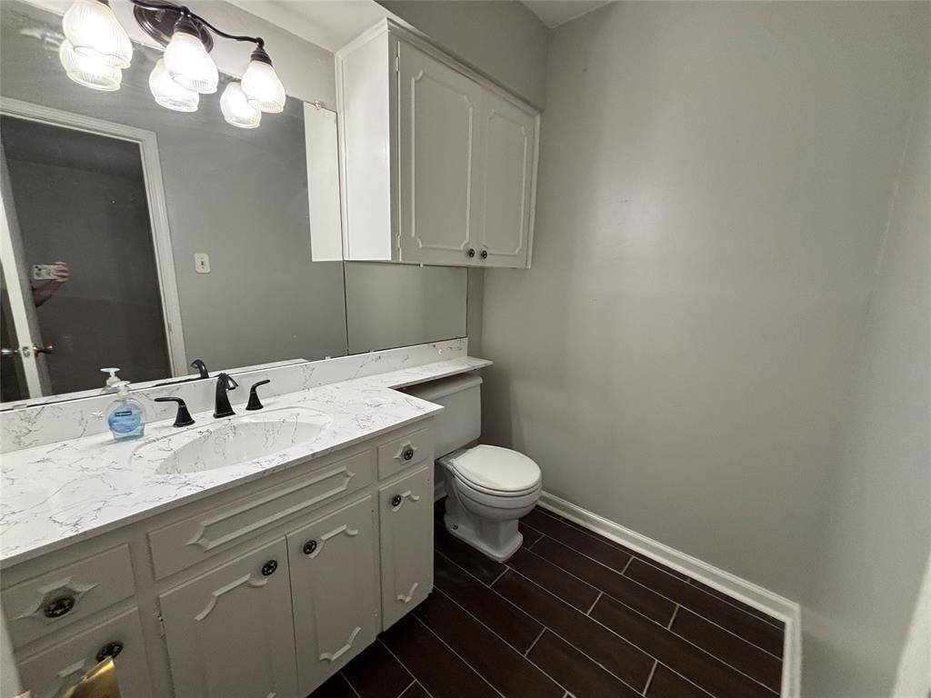 Shreveport, LA 71104,3730 Fairfield #165A