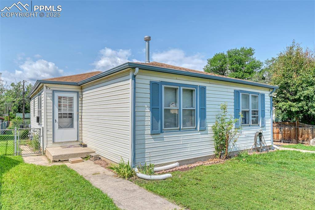 Colorado Springs, CO 80904,1509 W Platte AVE