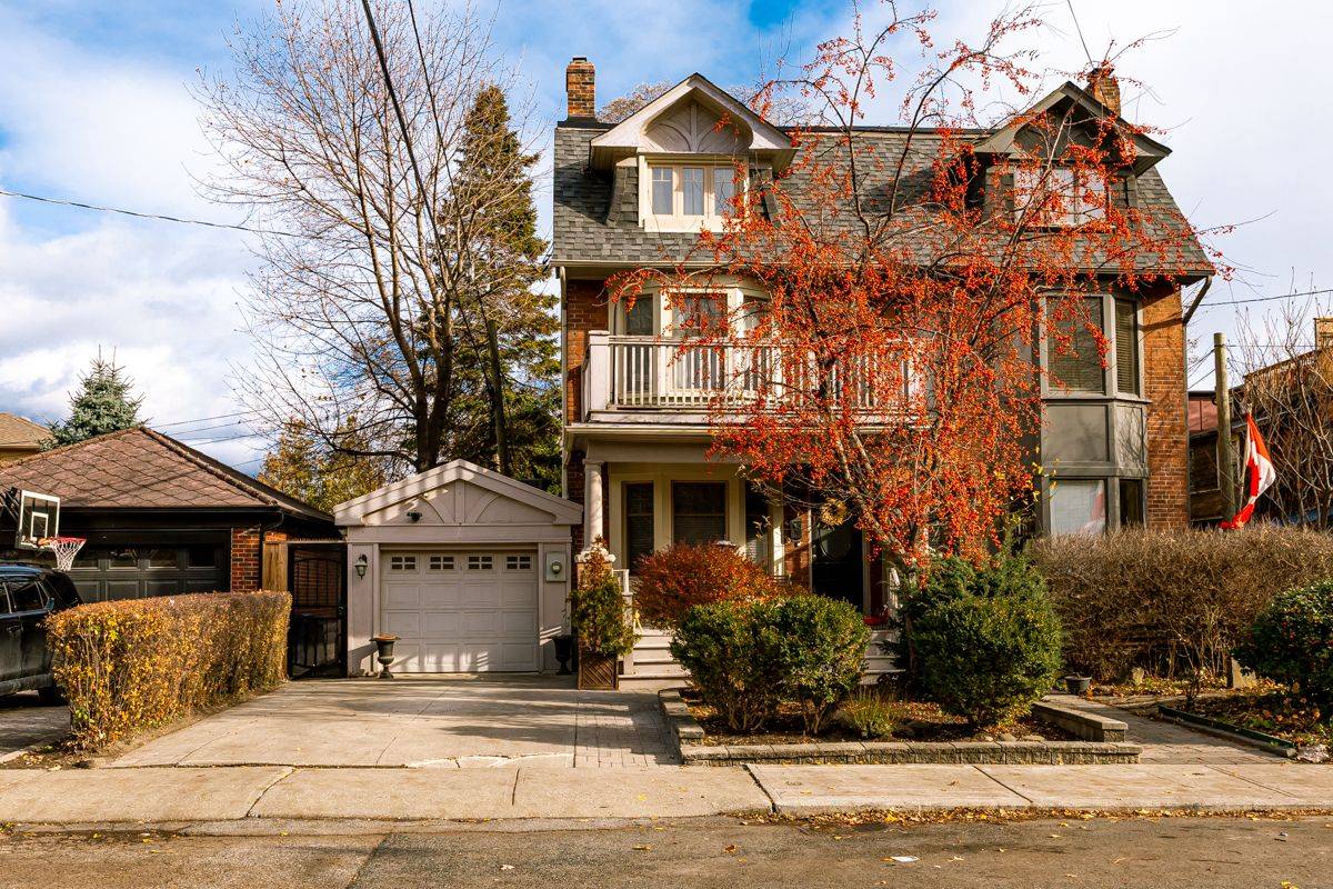 Toronto E03, ON M4K 2Y1,117 Jackman AVE #Basement