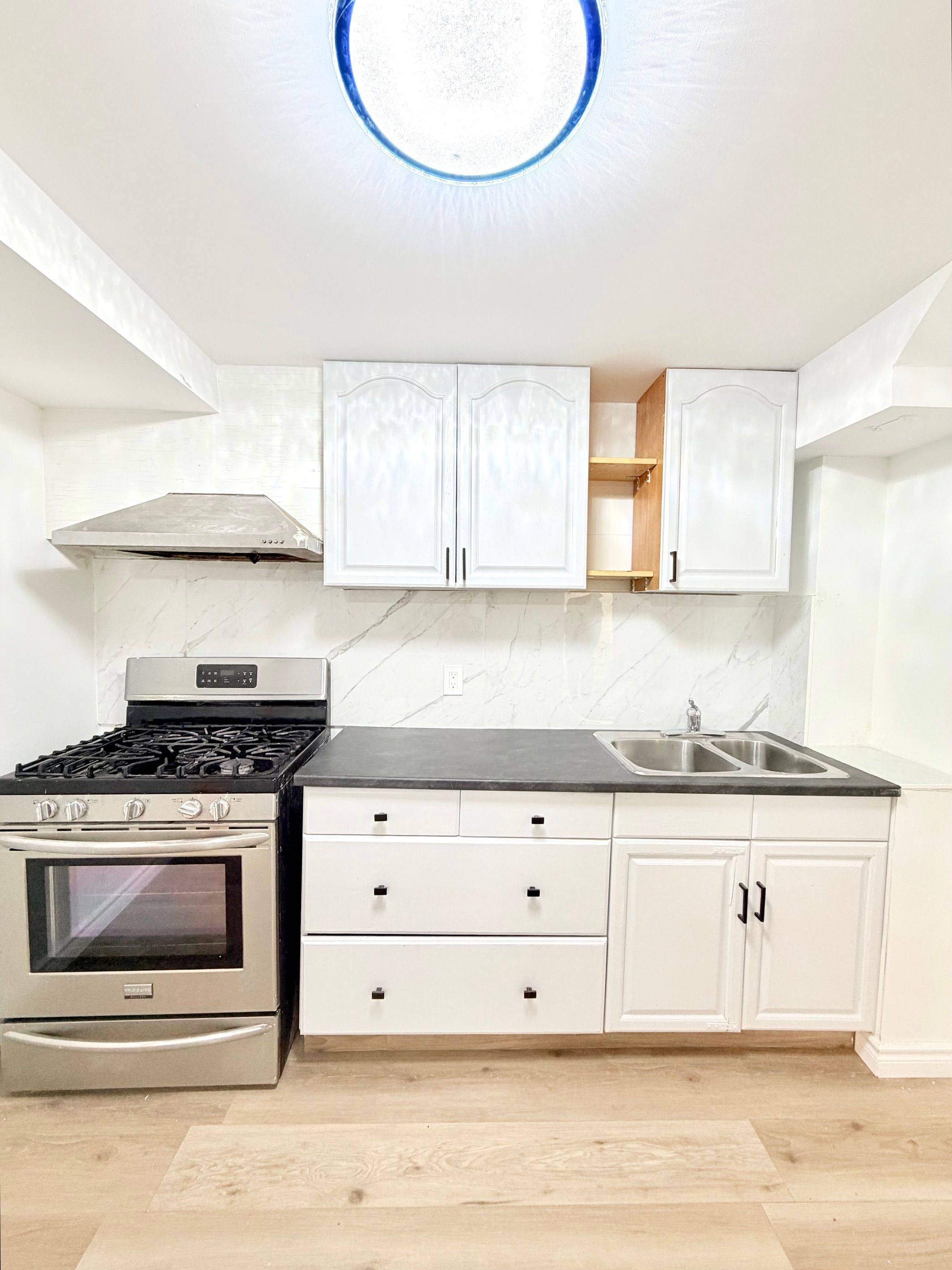 Toronto E10, ON M1C 3K5,41 Broadbridge DR #Unit 2