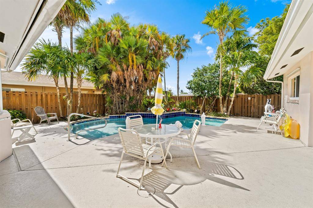 Fort Lauderdale, FL 33334,1681 NE 56th St