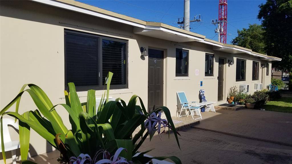 Hallandale Beach, FL 33009,615 NE 7th St