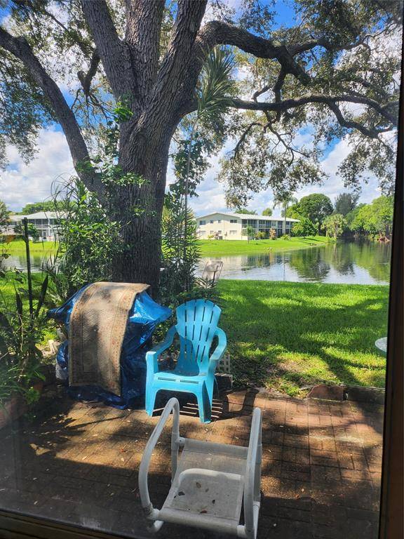 Deerfield Beach, FL 33442,104 Westbury E #104