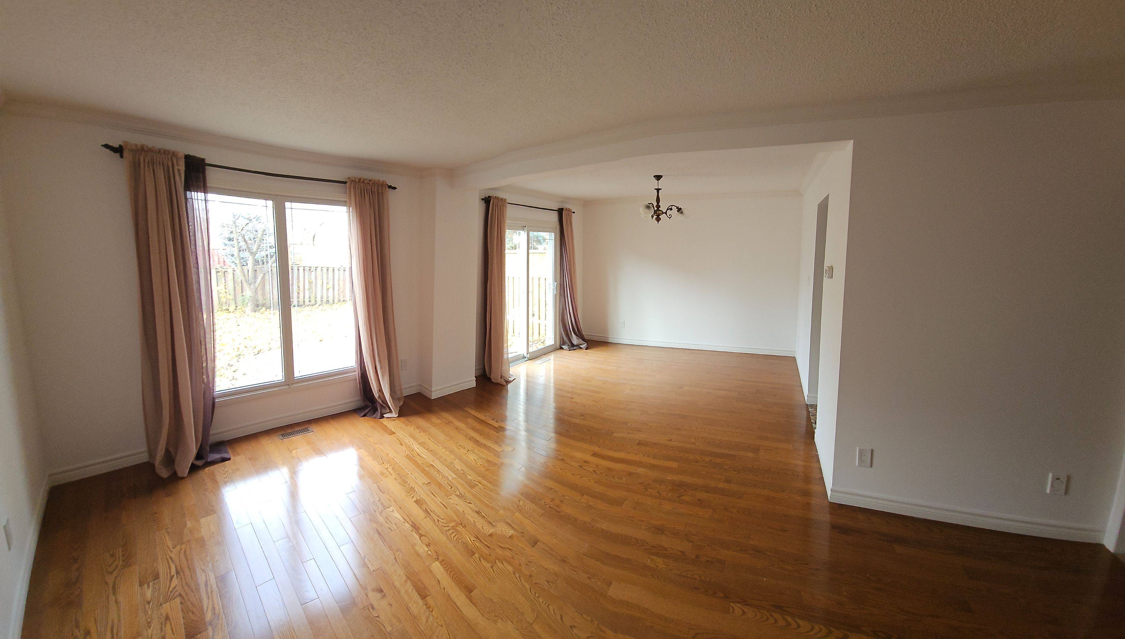 Richmond Hill, ON L4C 5P9,153 Stephen ST