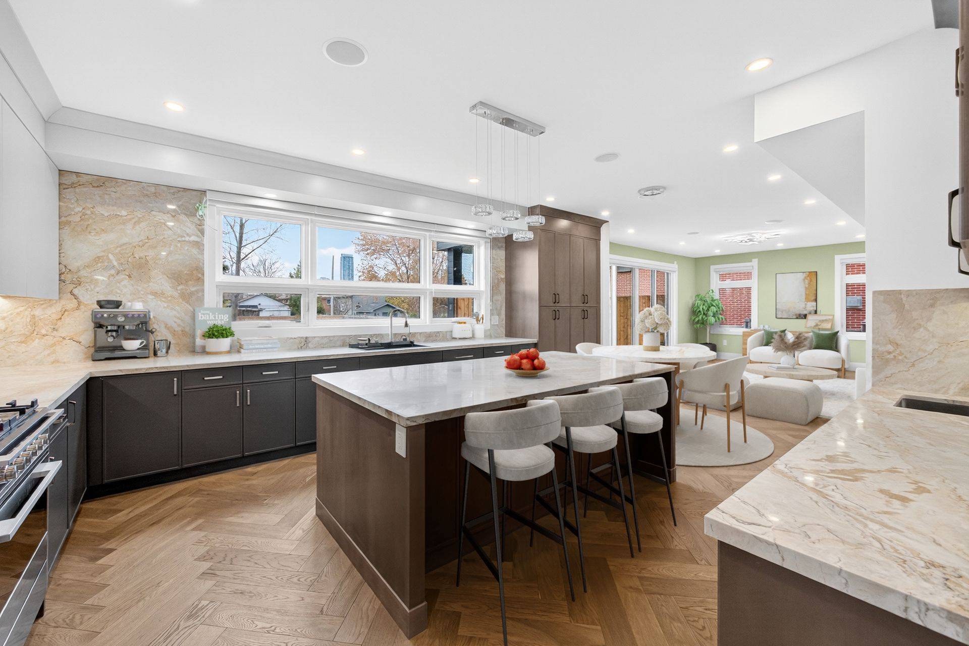 Mississauga, ON L5B 1T5,3474 Joan DR