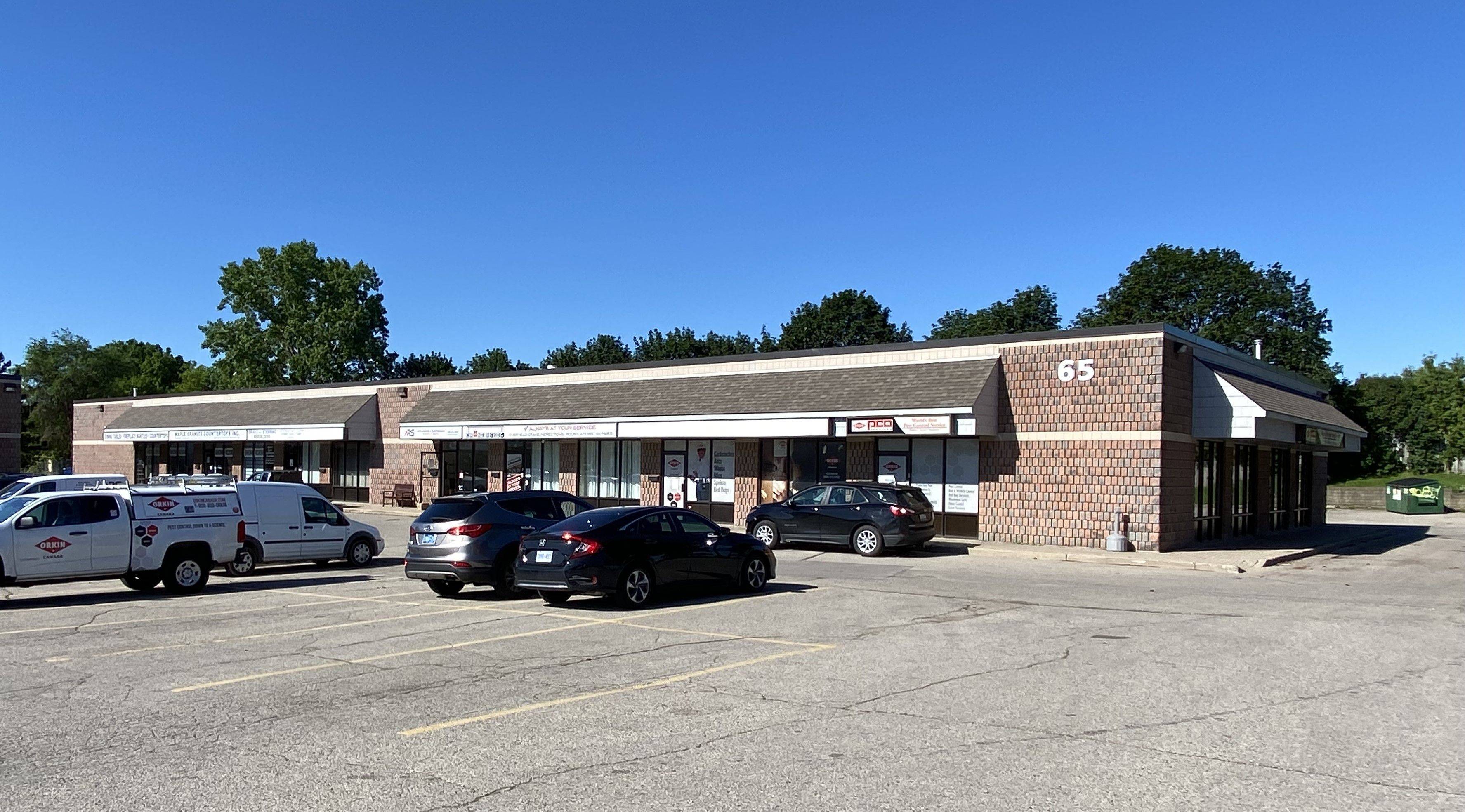 London East, ON N5W 5Y2,63 Clarke RD #17