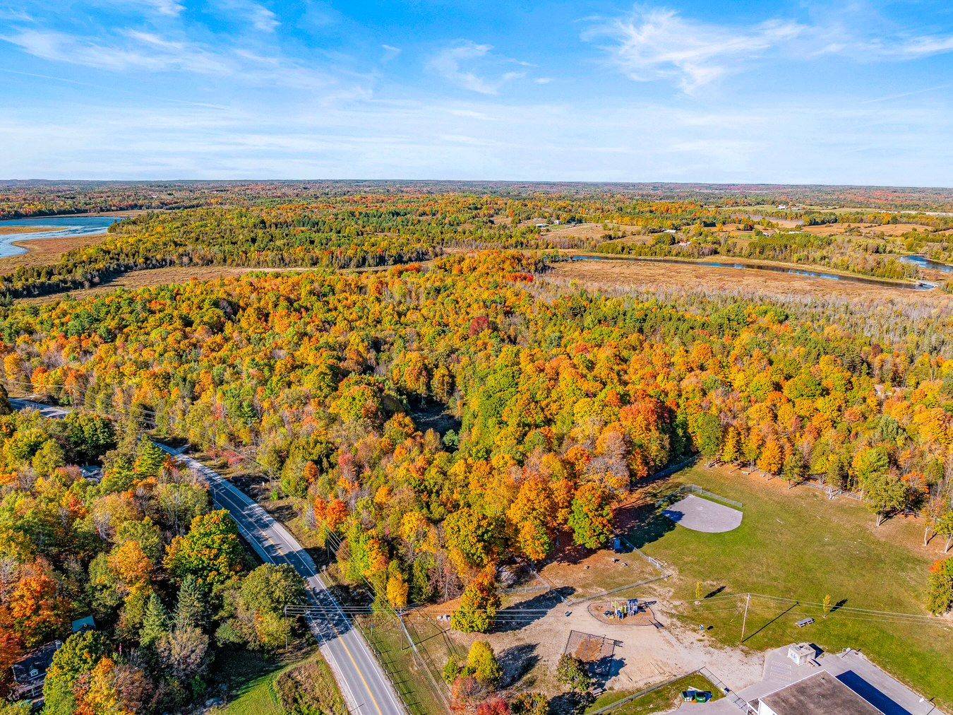 Lanark Highlands, ON K0G 1K0,00 Paul DR