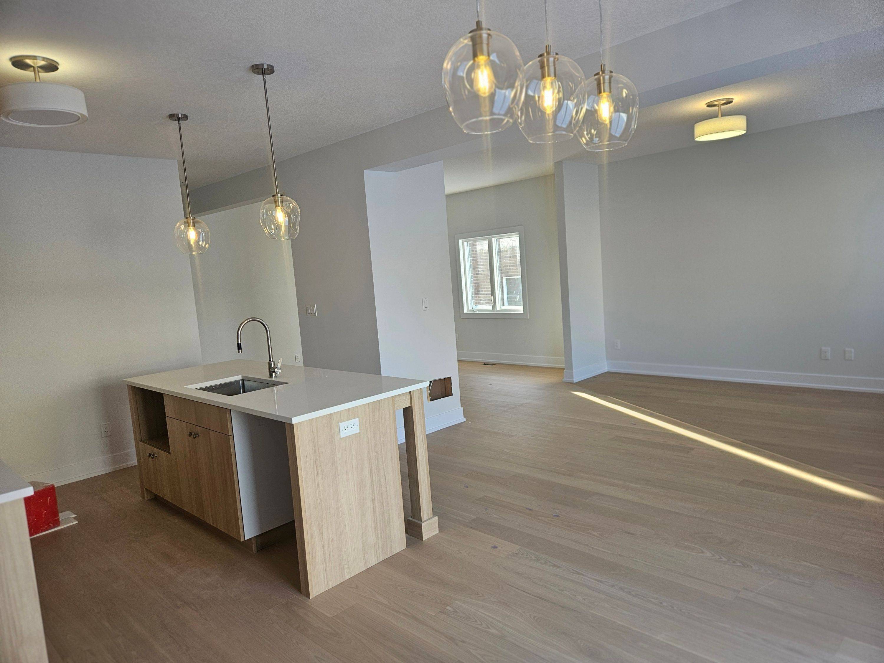 Mapleton, ON N0G 1P0,123 Maple ST