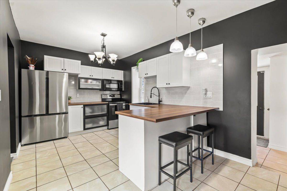 West Grey, ON N0G 1R0,209 Garafraxa ST S