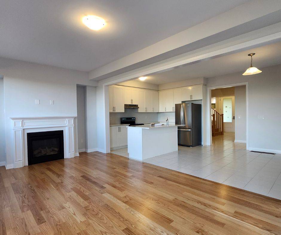 Woodstock, ON N4T 0N7,884 Sobeski AVE