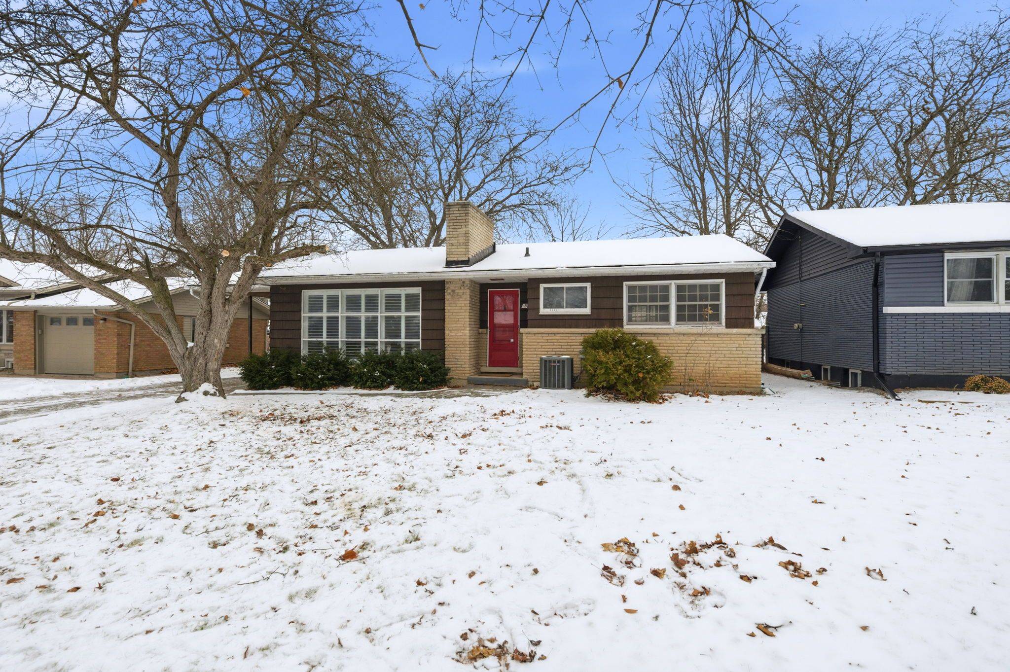 St. Catharines, ON L2T 2C2,5 Swan DR