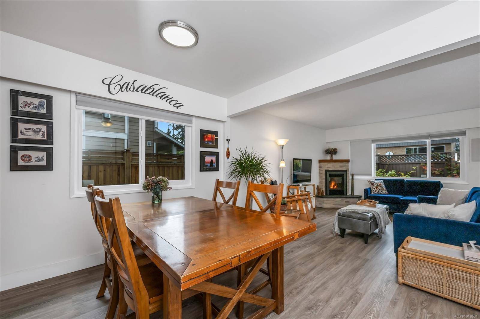 Colwood, BC V9B 2A5,618 Kelly Rd #a