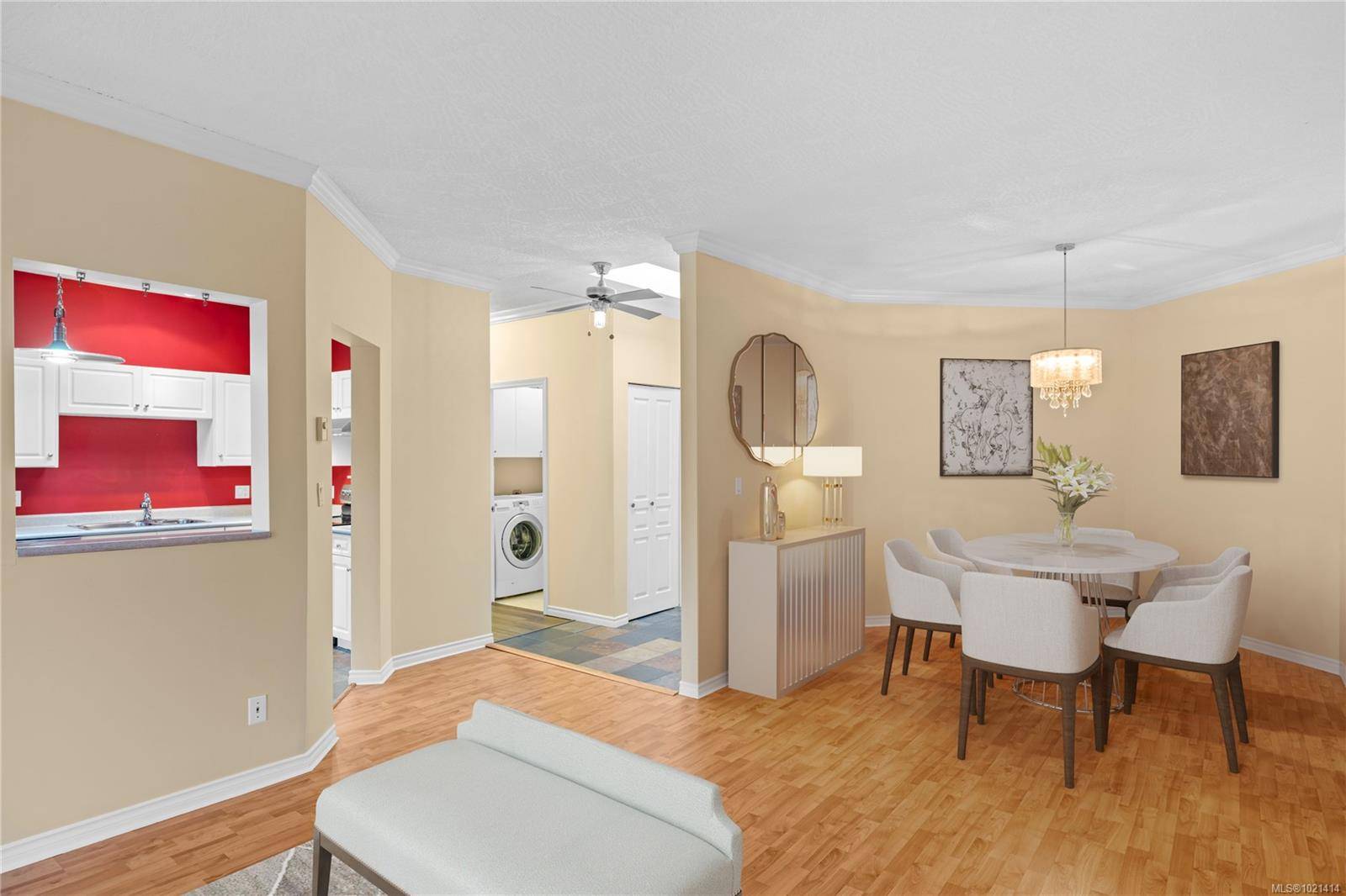 Parksville, BC V9P 2P3,220 ISLAND Hwy W #406