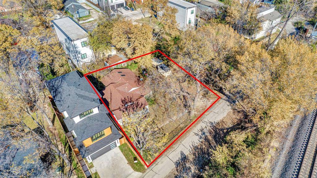 Dallas, TX 75212,917 Walkway Street