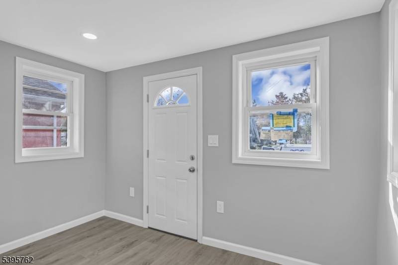 Linden City, NJ 07036,2617 Grasselli Ave