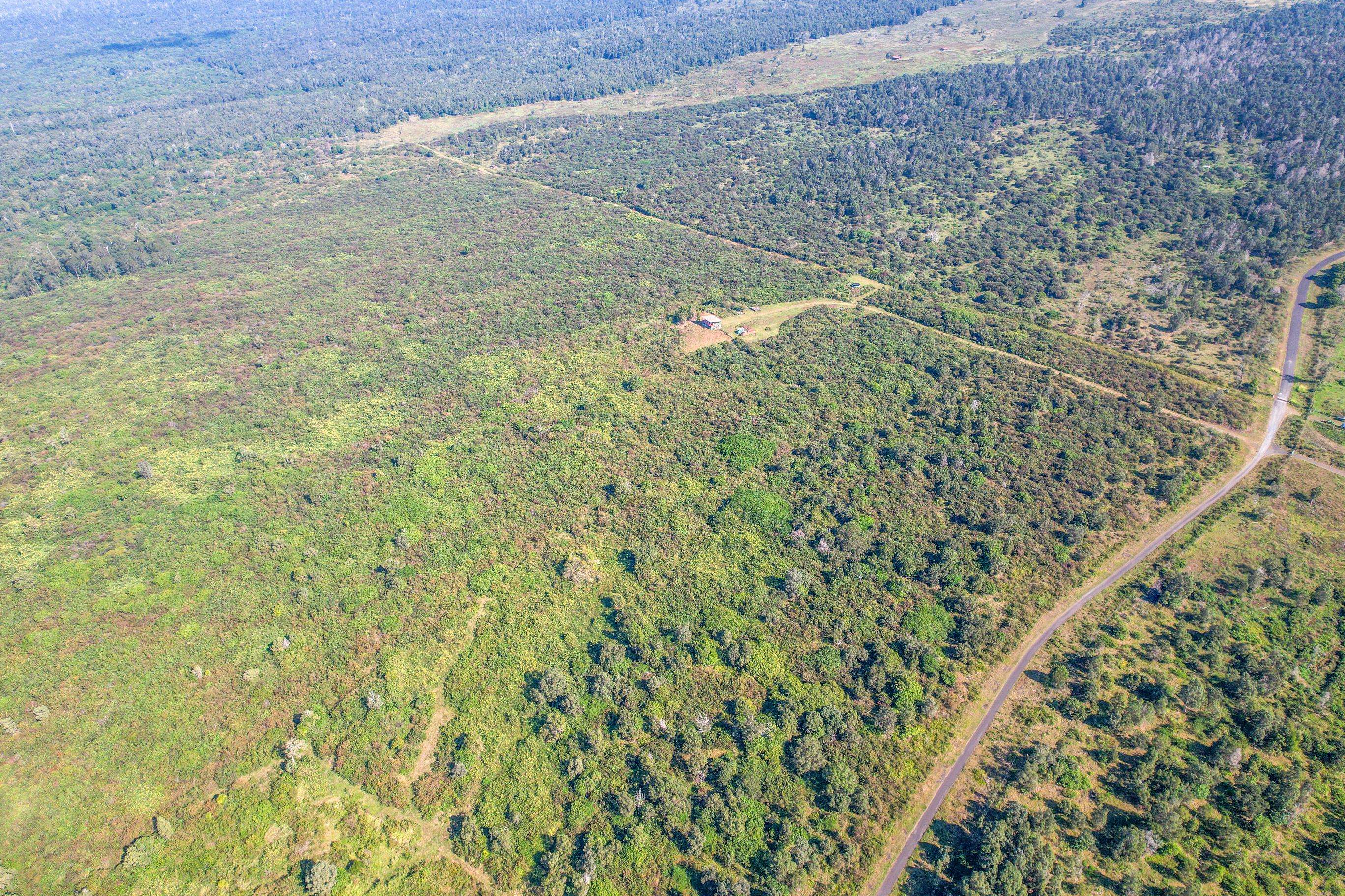 Kealakekua, HI 96750,5 PUU LEHUA DRIVE