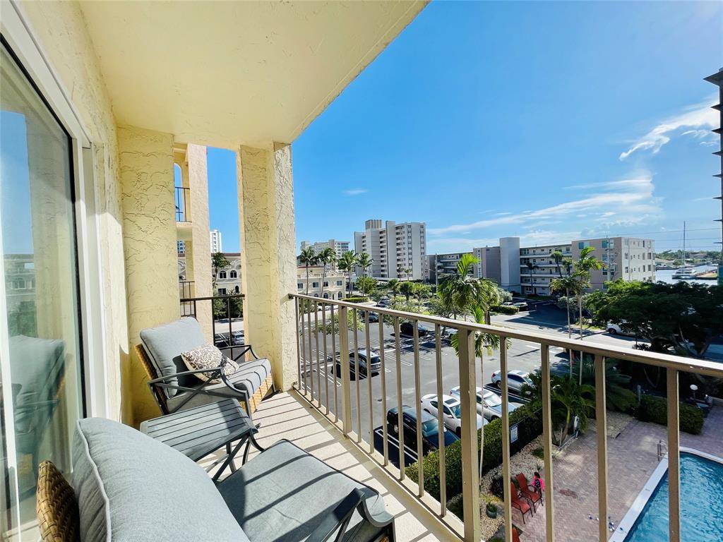 Pompano Beach, FL 33062,400 N Riverside Dr #403