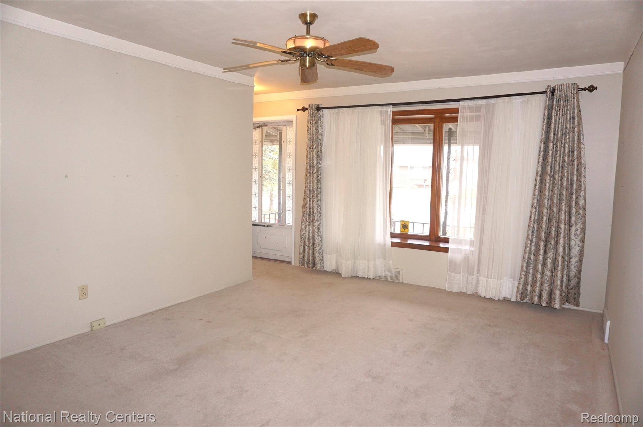 Westland, MI 48186,32547 Avondale ST