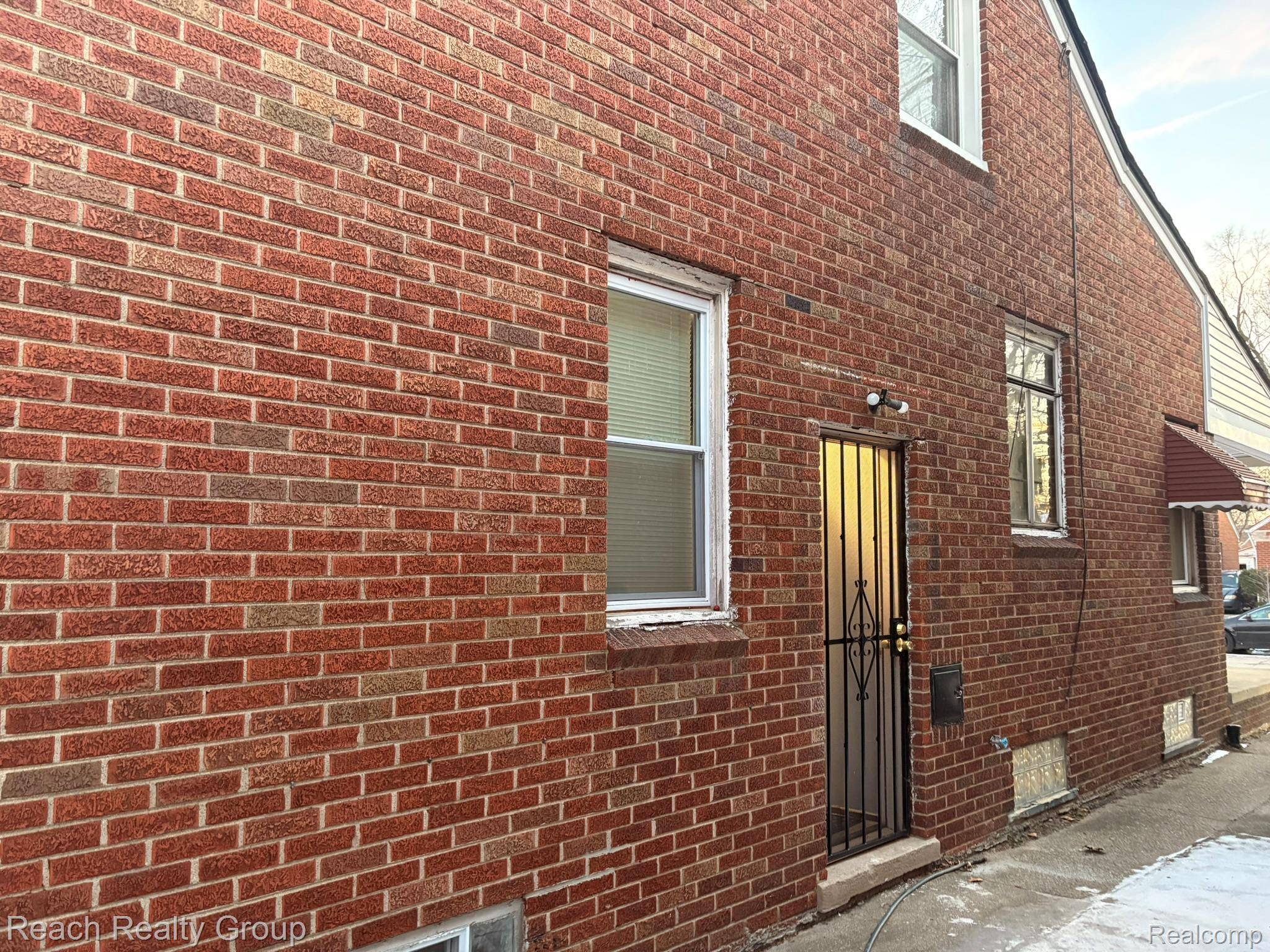 Detroit, MI 48205,15015 Troester ST